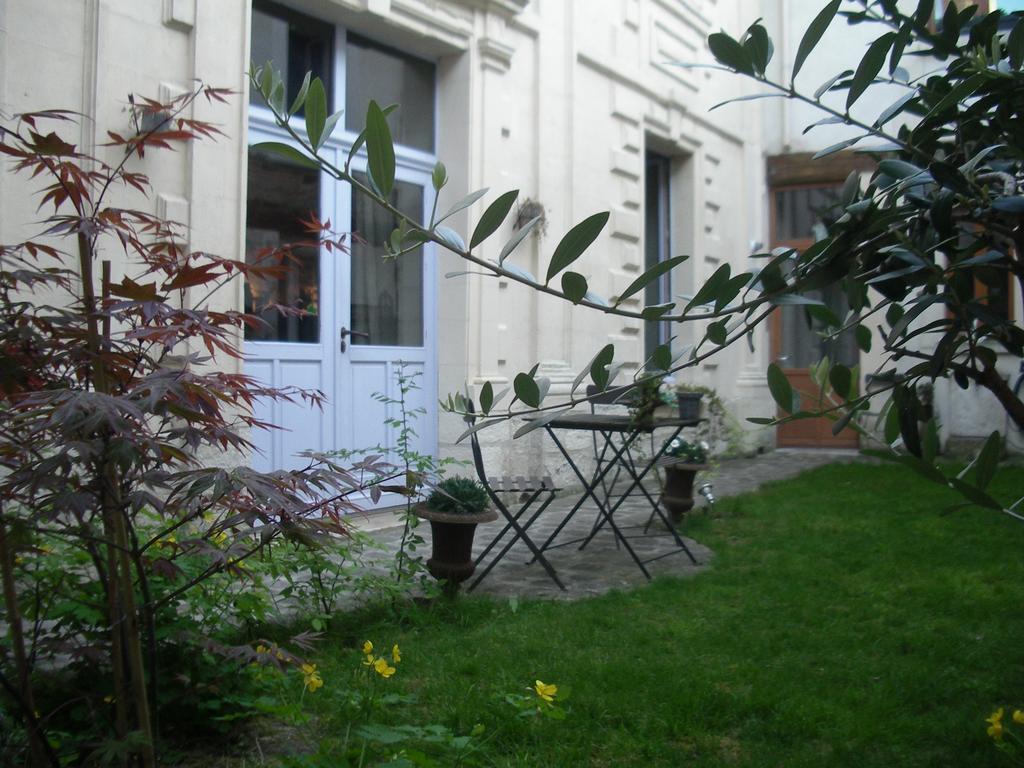Le Refuge Des Cordeliers Lägenhet Laon Exteriör bild