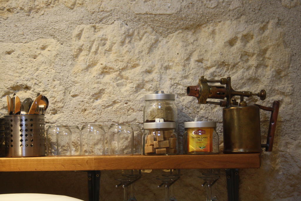 Le Refuge Des Cordeliers Lägenhet Laon Rum bild